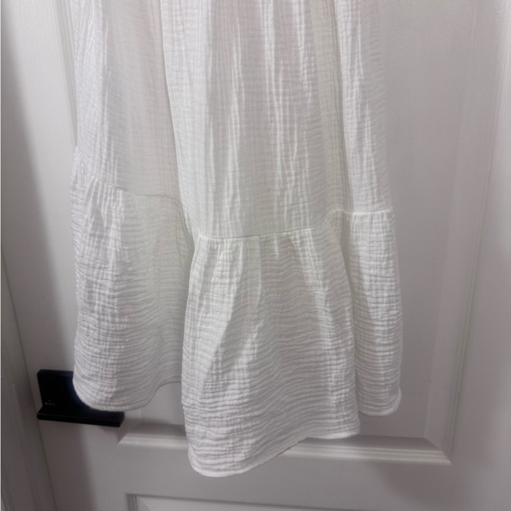 Magaschoni White V-Neck Dress - Picture 8 of 10